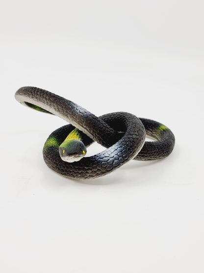 Serpent en plastique
