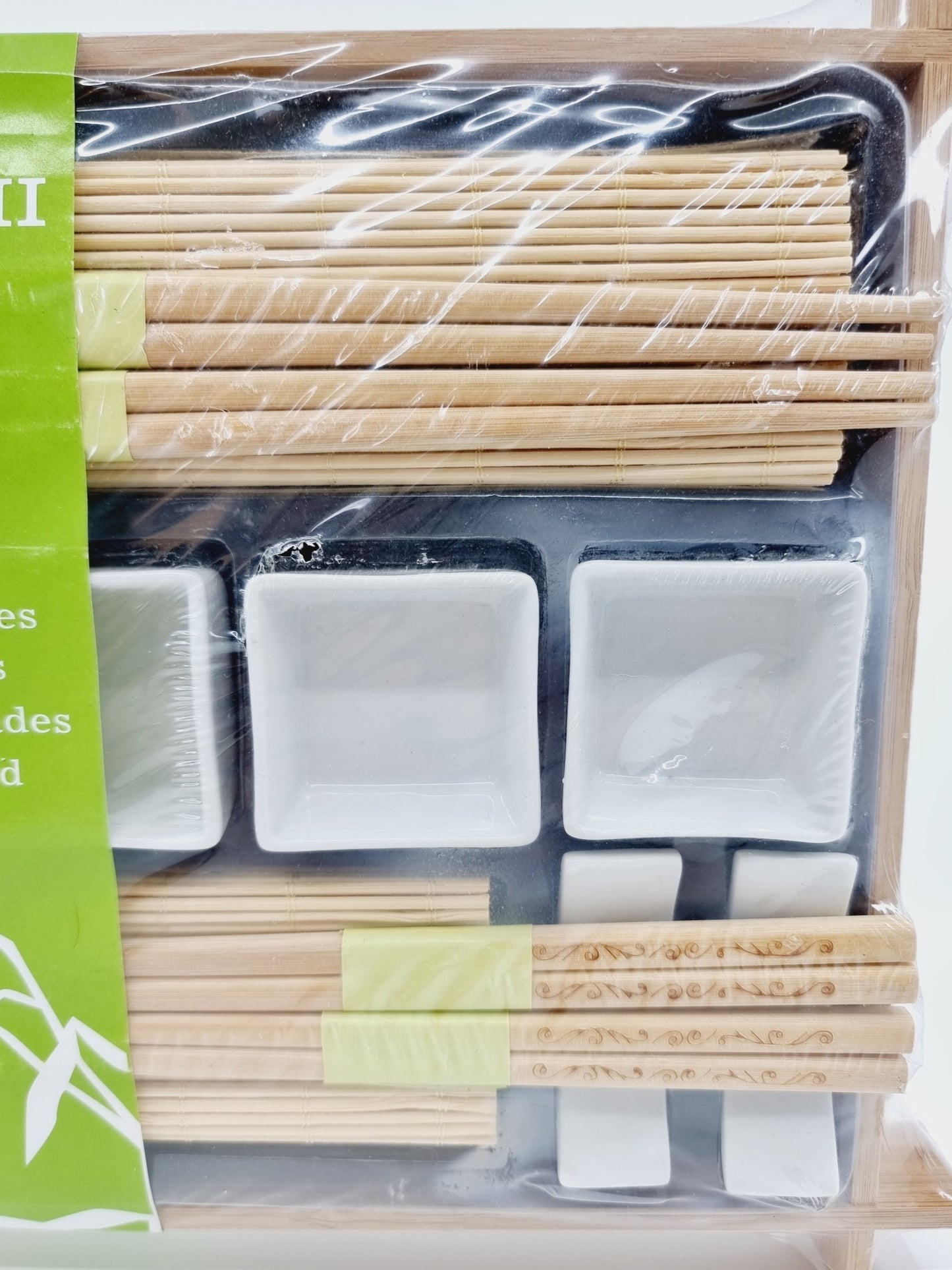 Set de sushi pour 4 personnes (18 pièces)