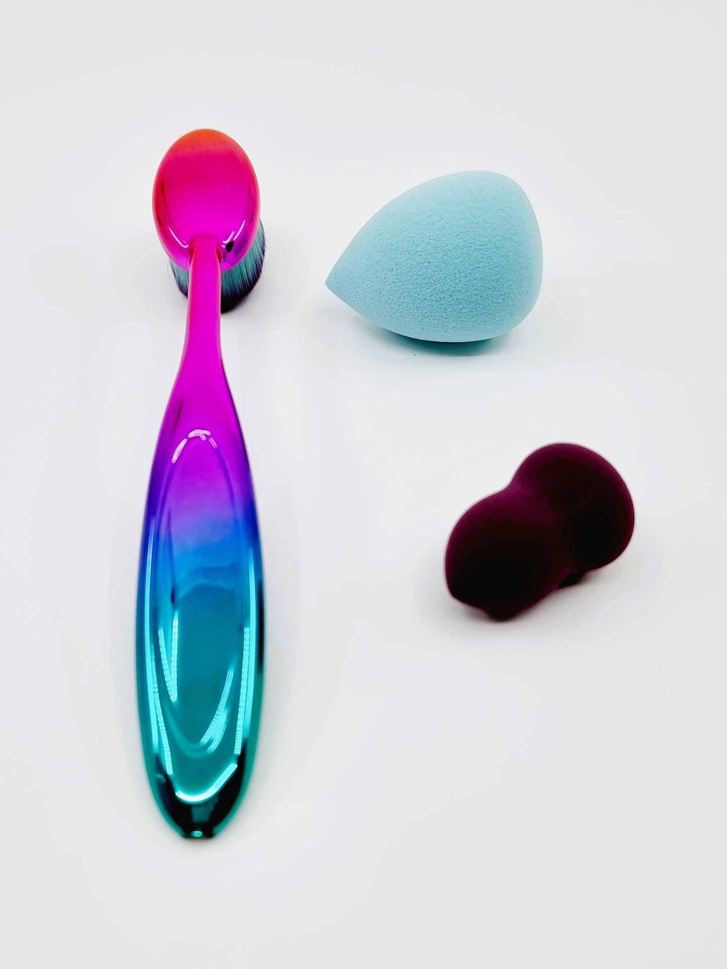 Makeup brunsh and sponges - Koala