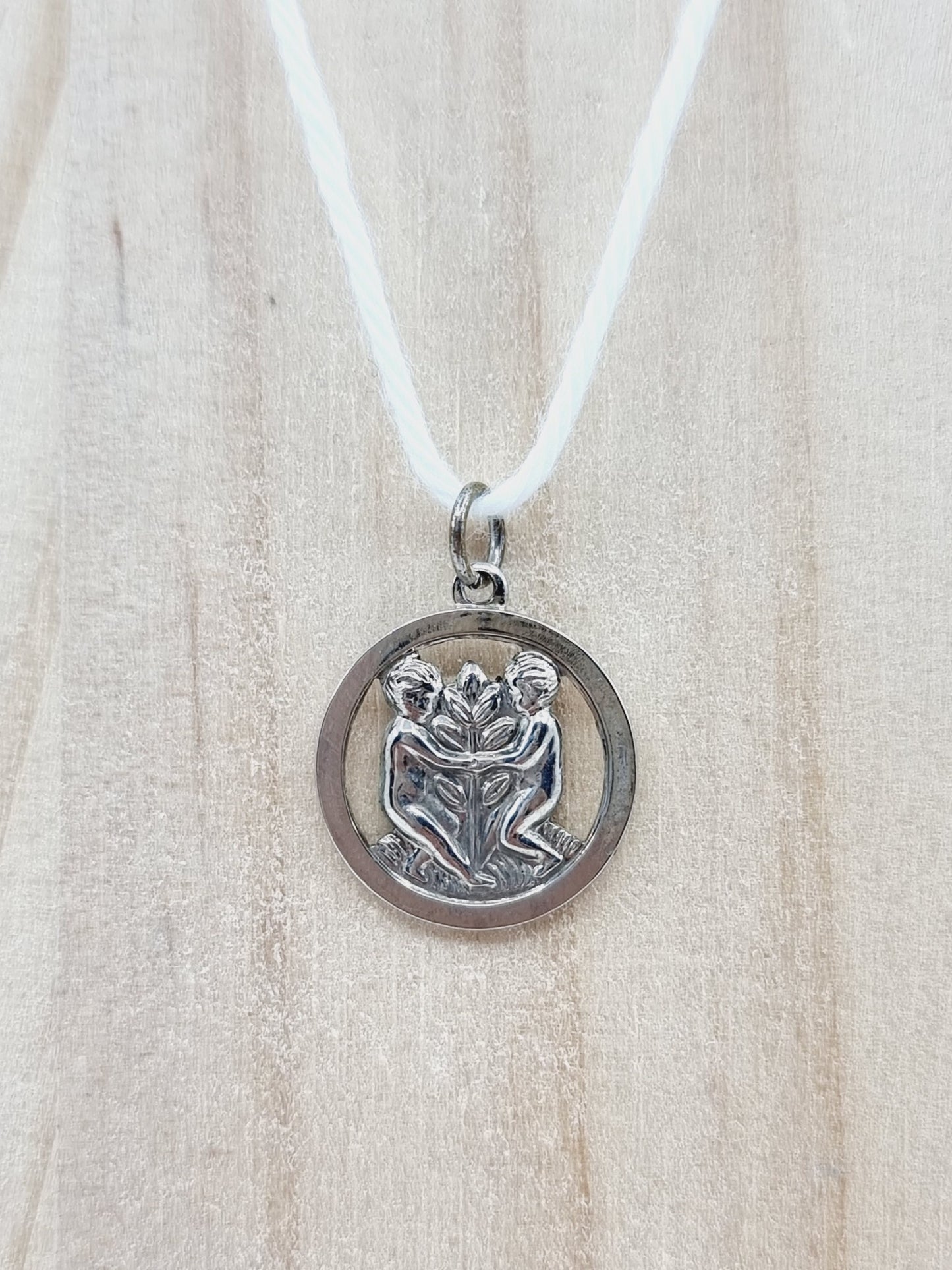 Pendentif gémeaux