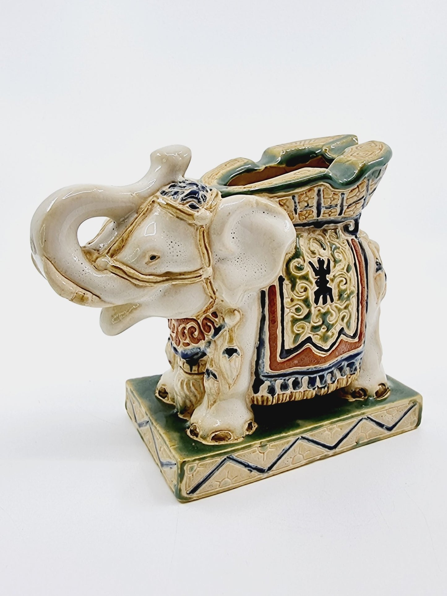 Cendrier décoratif - éléphant