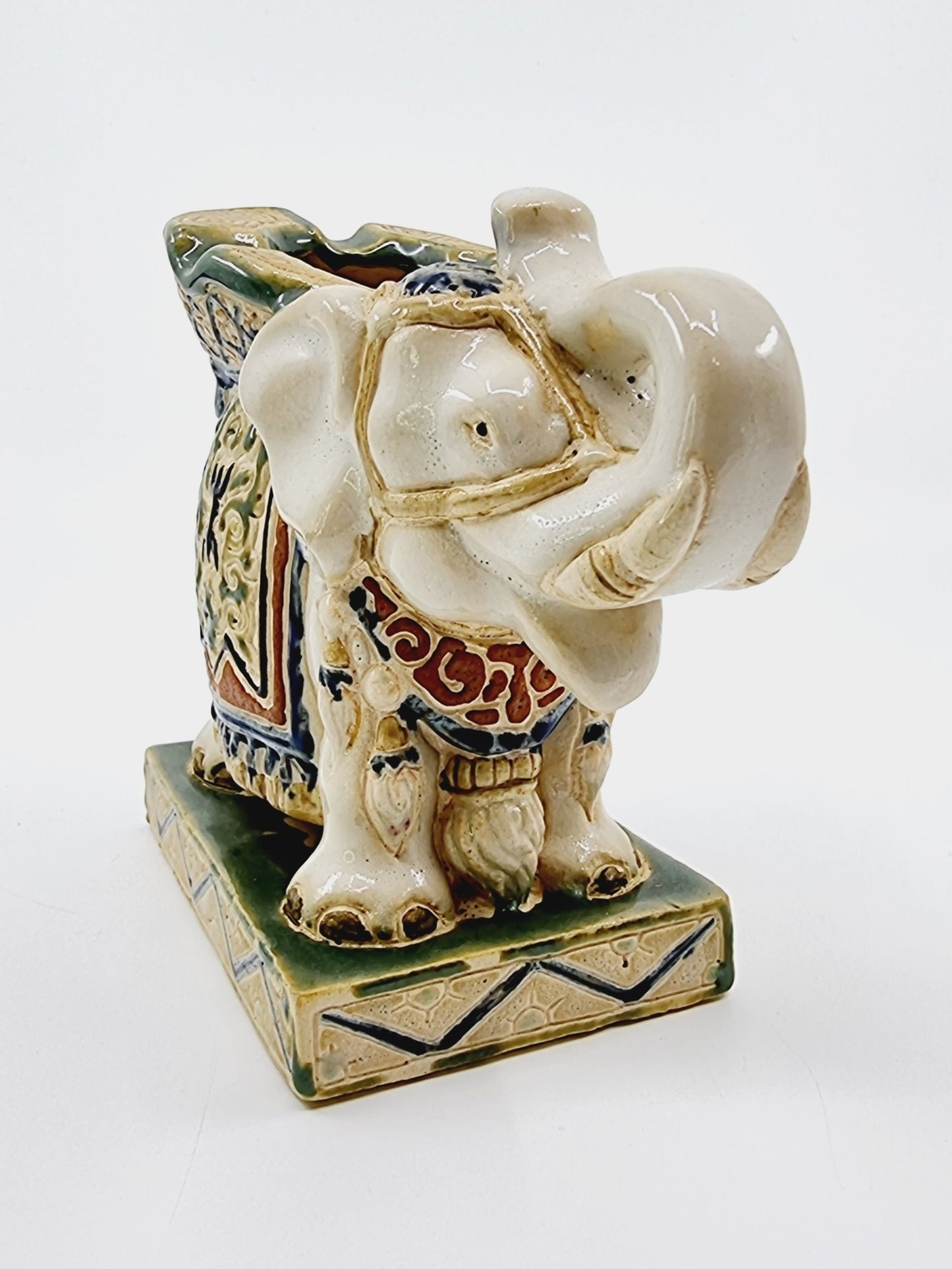 Cendrier décoratif - éléphant