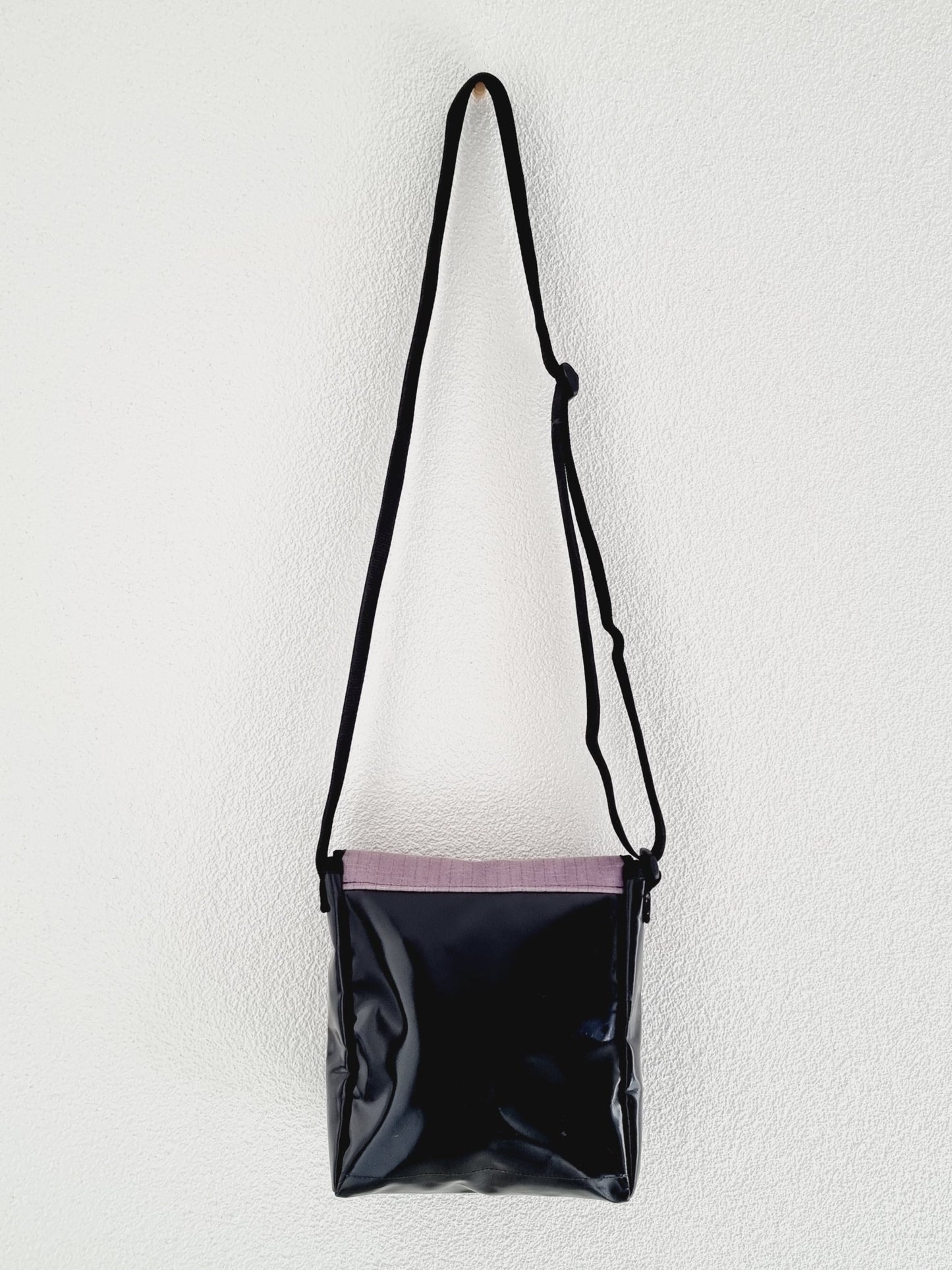 Sac bandoulière en bâche - Lilas