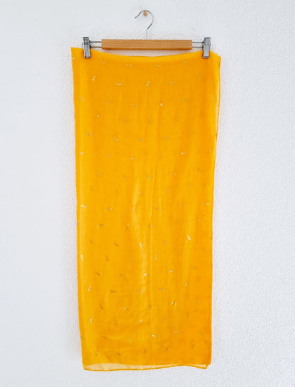 Foulard jaune imprimé plume