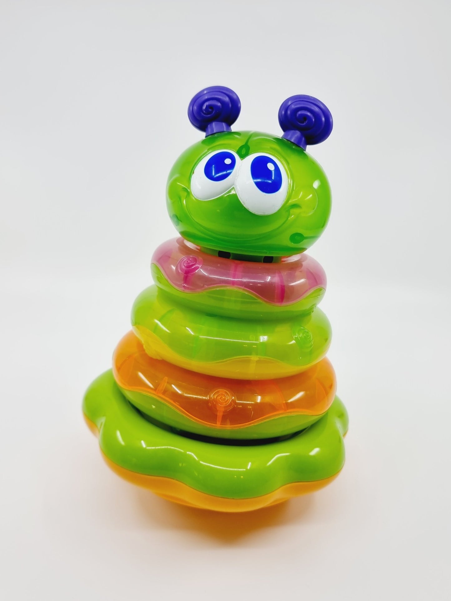 Chenille musicale avec anneaux empilables