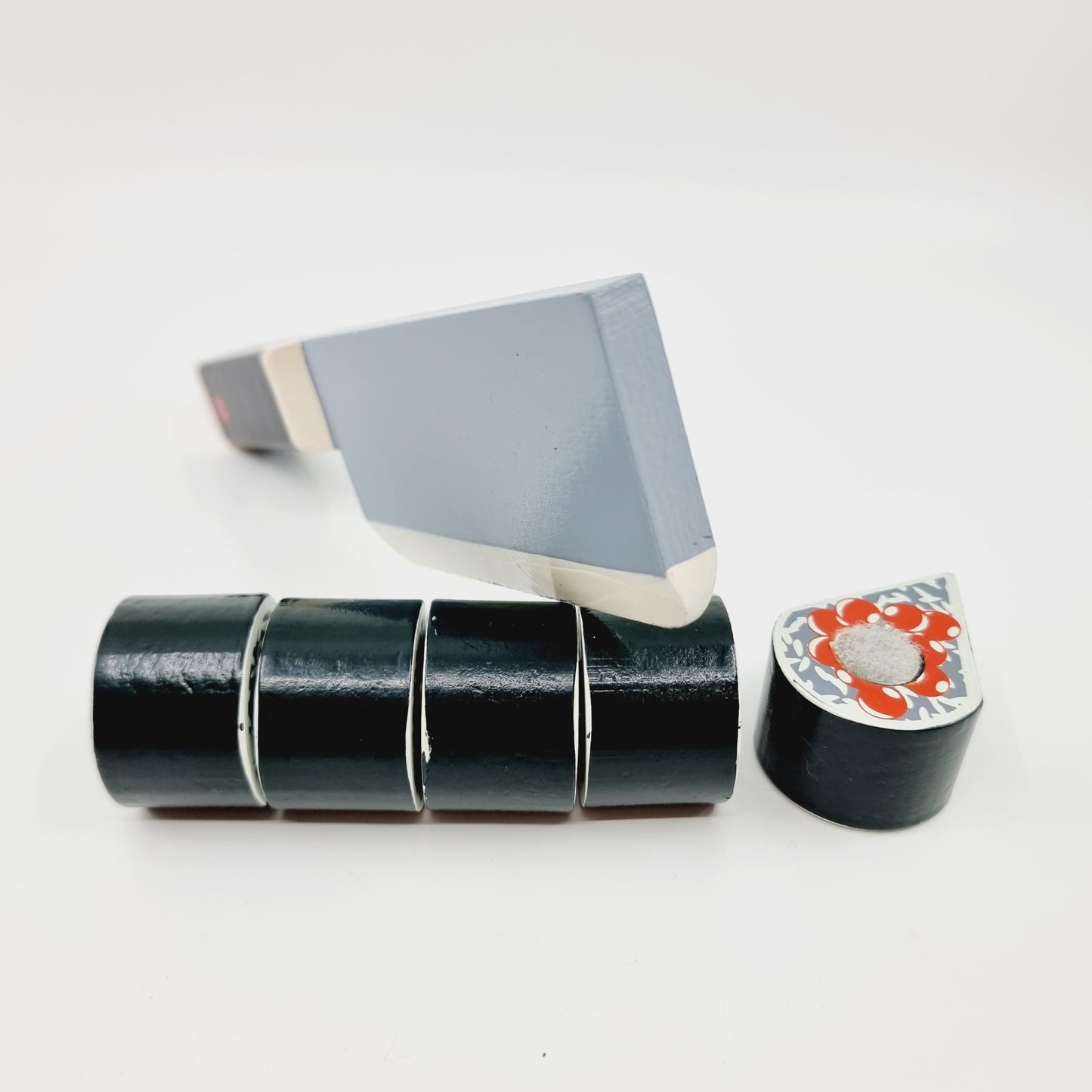 Jeu de sushis en bois (24 pièces)