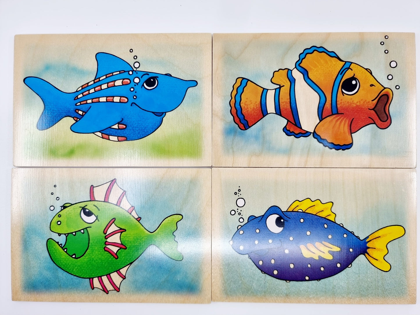 Poissons gourmands en bois