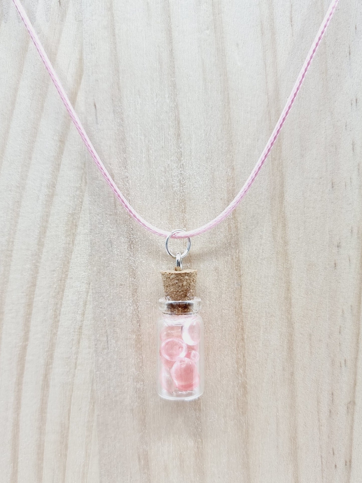 Collier fiole - gouttes roses