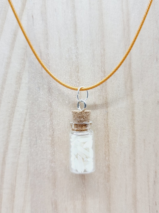Collier fiole - riz porte-bonheur