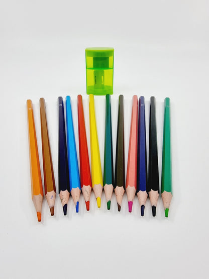 Crayons de couleur avec taille-crayon/gomme - vert