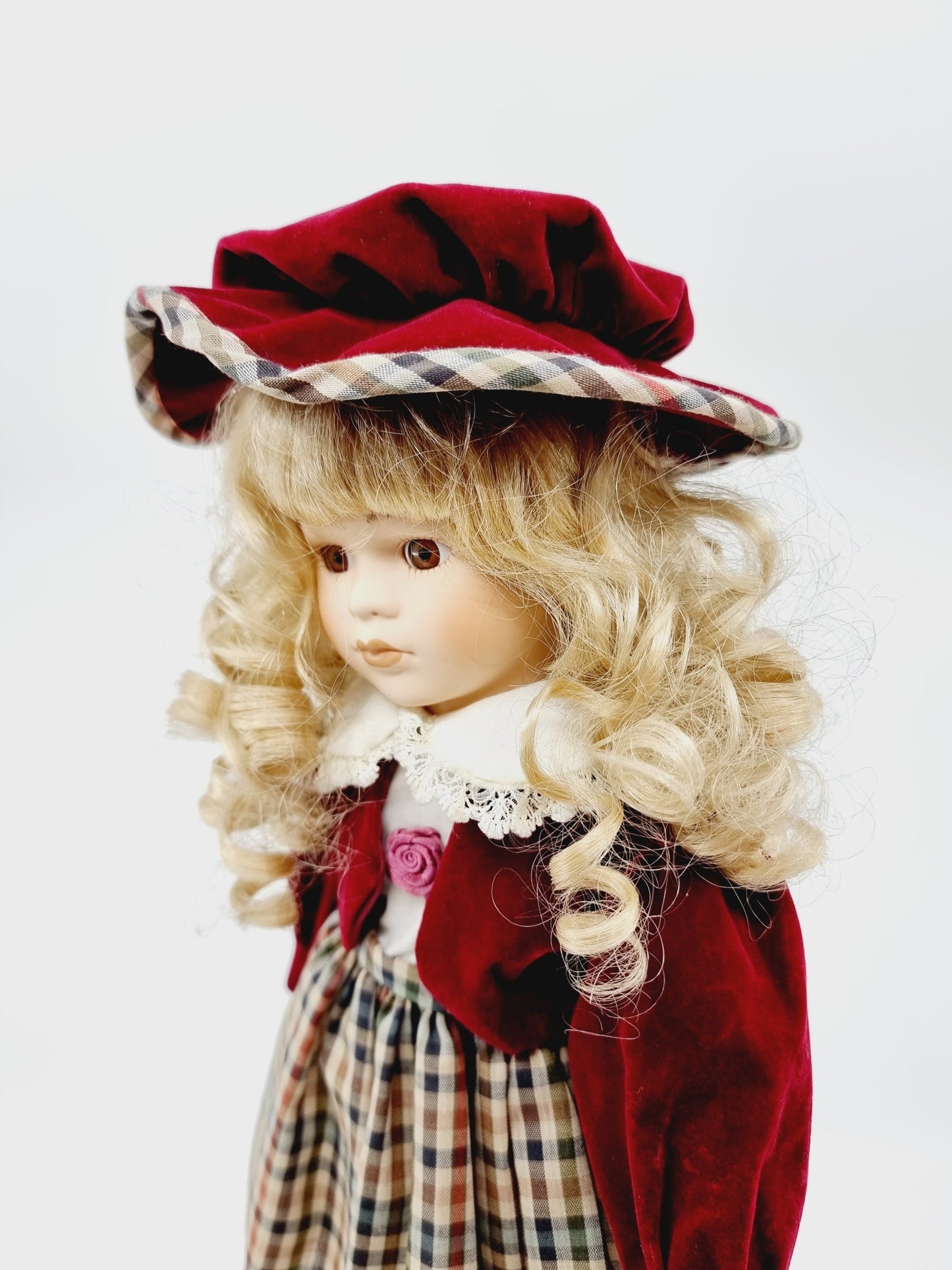 Poupée en porcelaine, Symphony Collection - Annie