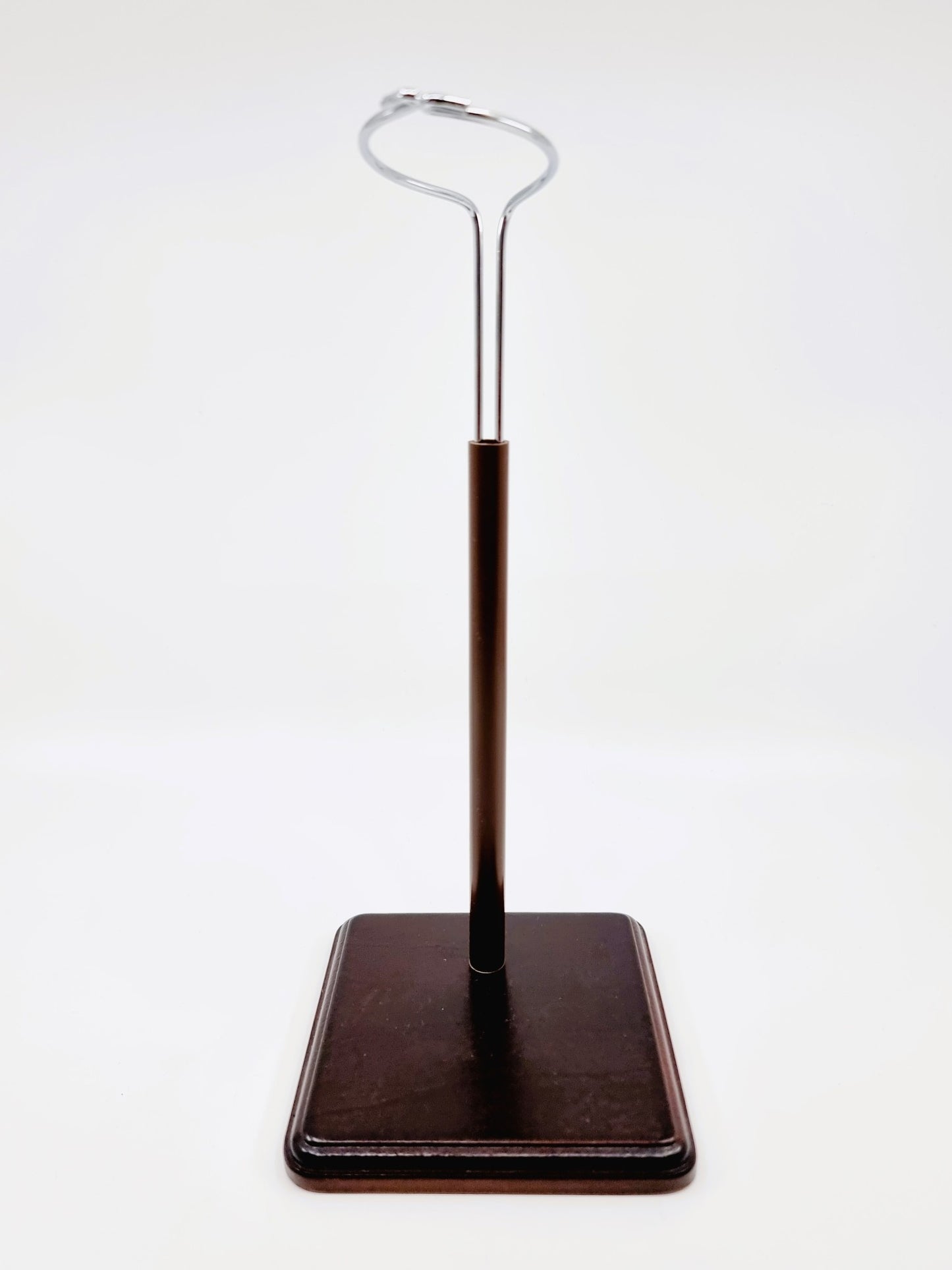 Poupée en porcelaine - Maribelle