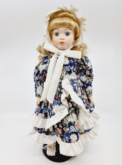 Poupée en porcelaine, Symphony Collection - Ellen