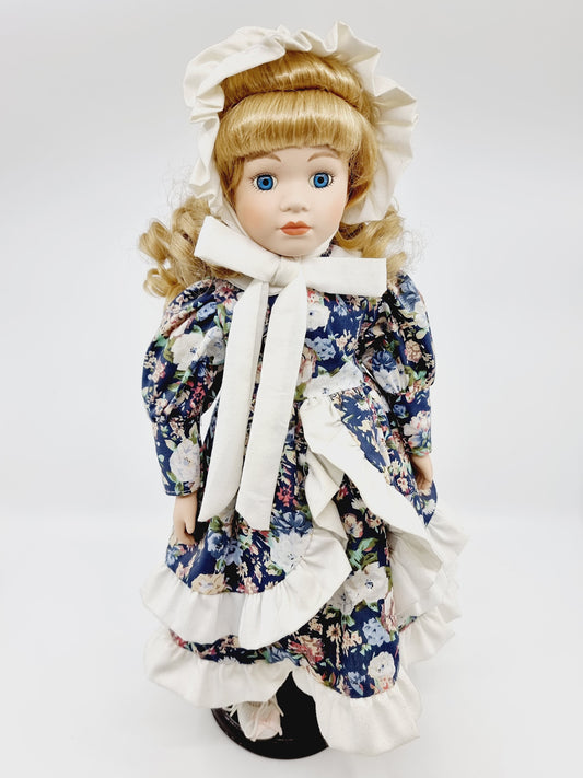 Poupée en porcelaine, Symphony Collection - Ellen