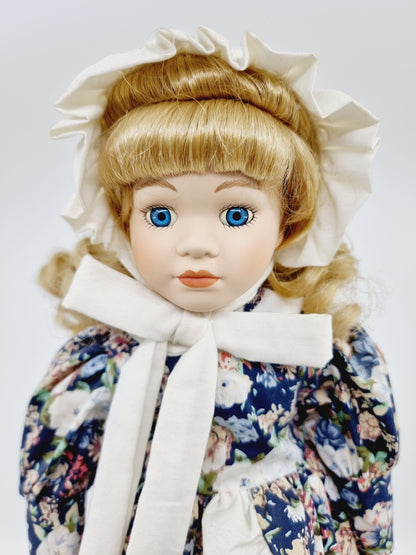 Poupée en porcelaine, Symphony Collection - Ellen