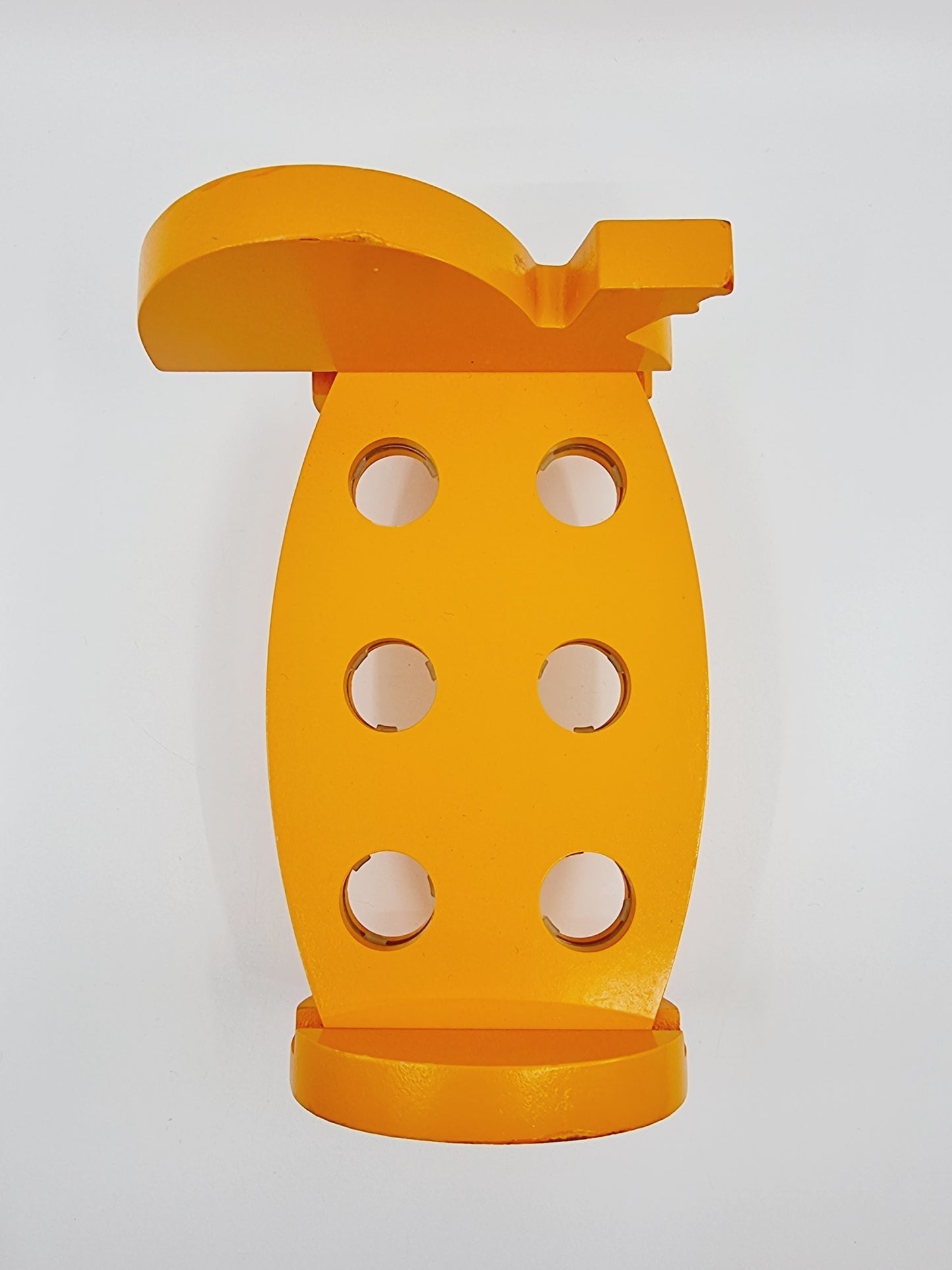 Etabli écureuil avec clous & marteau