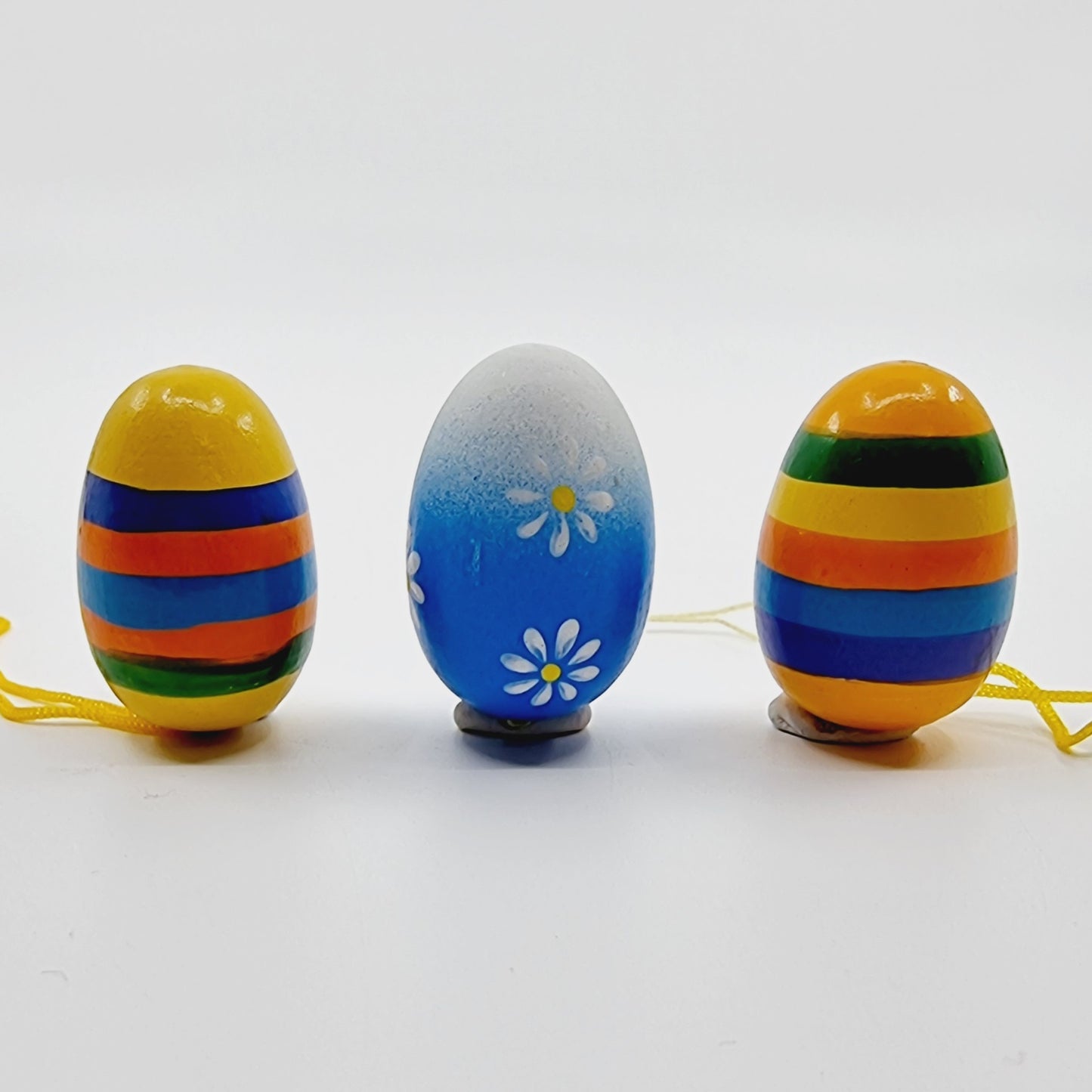 Oeuf en bois, peint à la main (10 pièces)