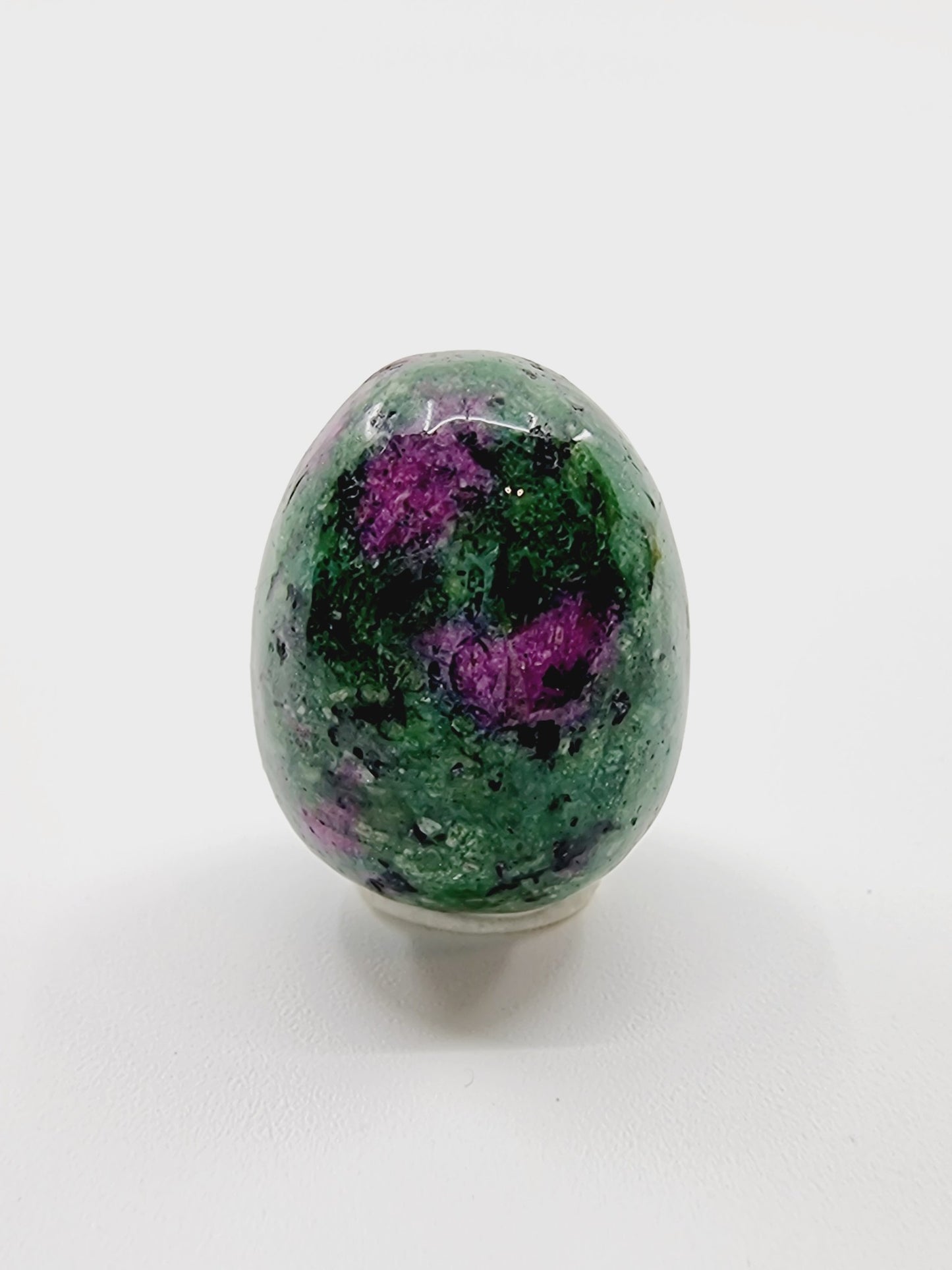 Oeuf en pierre naturelle - Zoïsite verte et violette