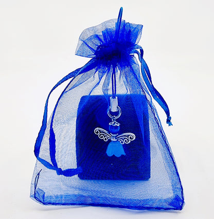 Ange porte-bonheur - Perle acrylique bleue