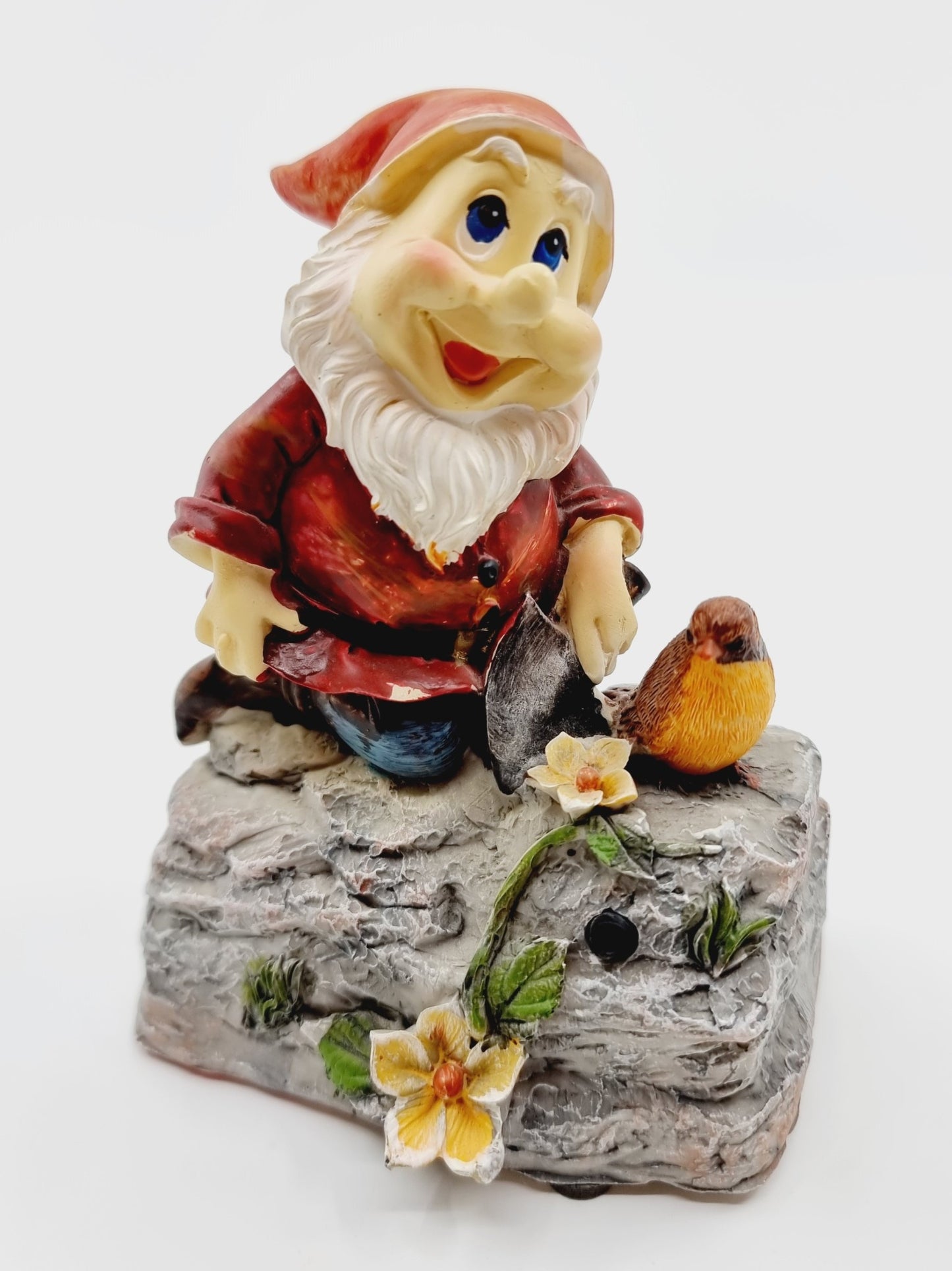 Nain de jardin siffleur