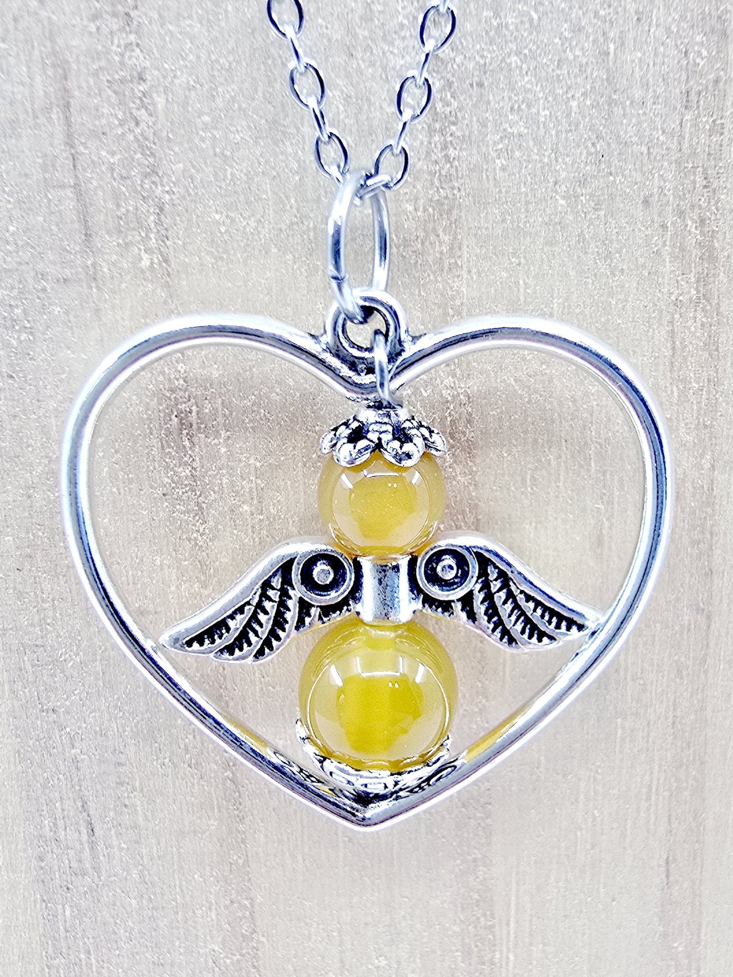 Collier coeur ange porte-bonheur - Agate jaune