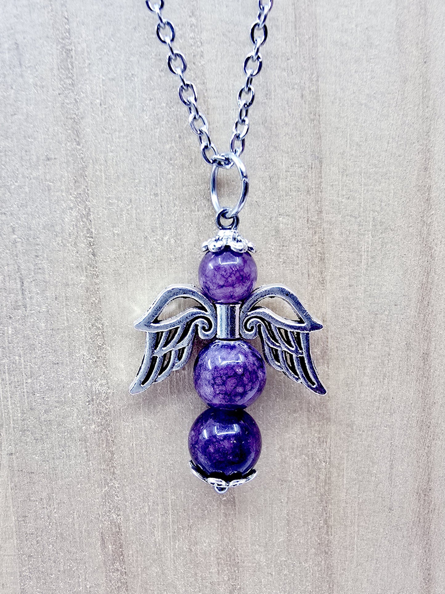 Collier ange porte-bonheur - Grenat