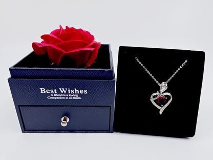 Coffret rose et collier - Romantique