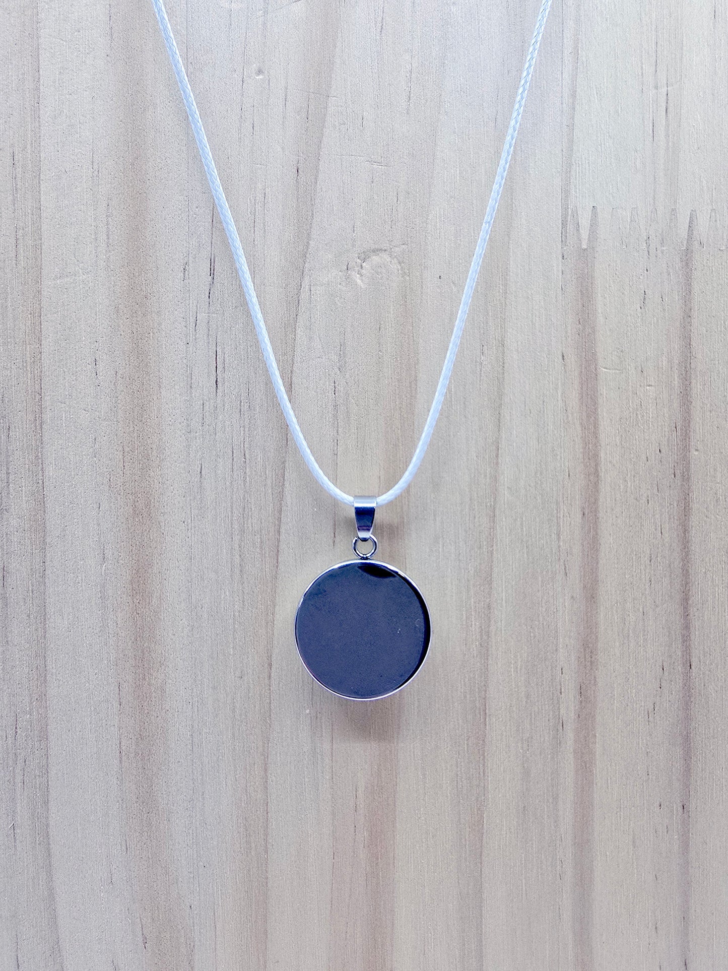 Collier cabochon - Trèfle en harmonie