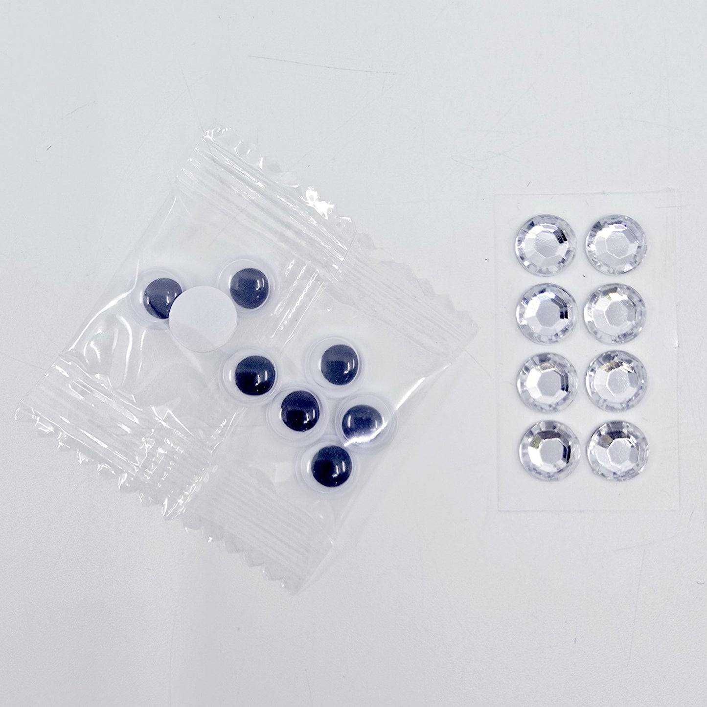 Kit de création de figurines en mousse – lapins pailletés