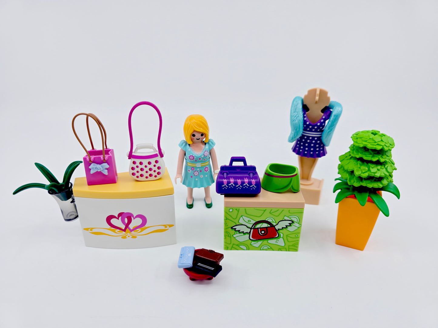 Playmobil en vrai - Le showroom Playmobil (52 pièces)