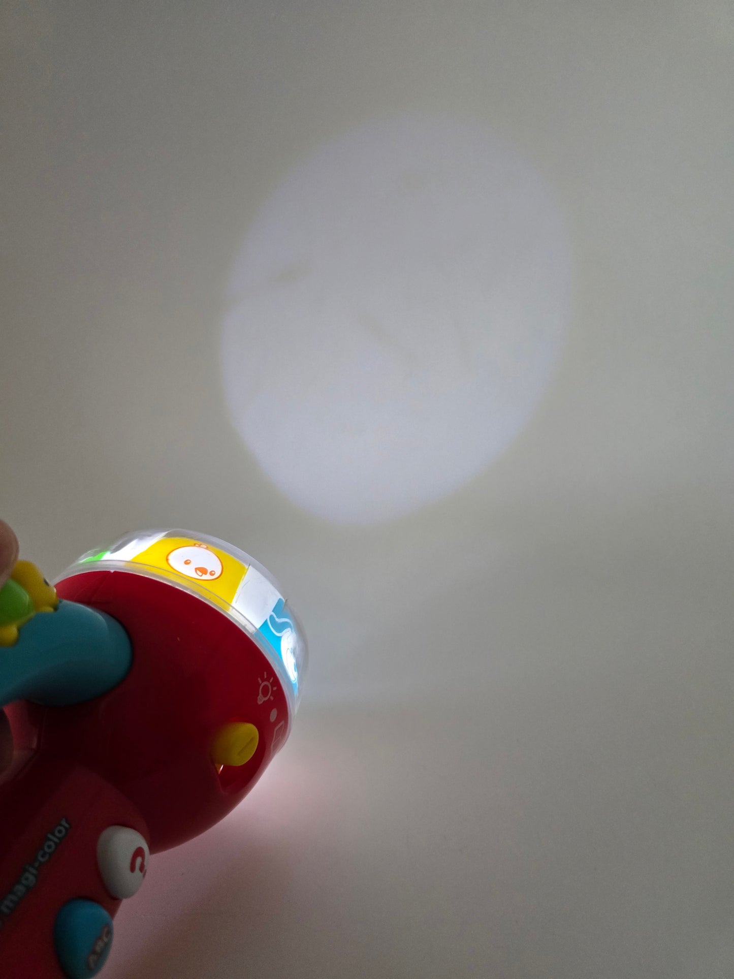 P'tite lampe magi-color de VTech
