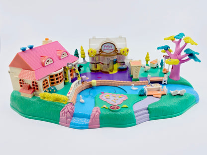 Polly Pocket - Magical Movin' Pollyville