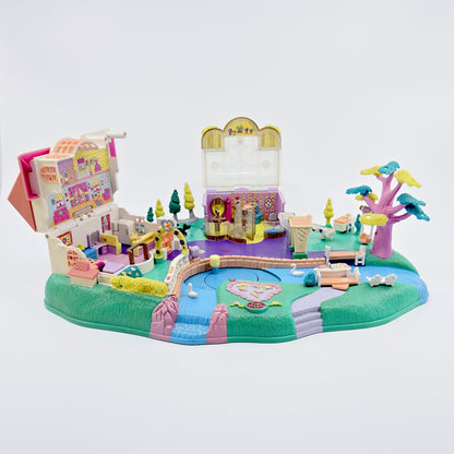 Polly Pocket - Magical Movin' Pollyville