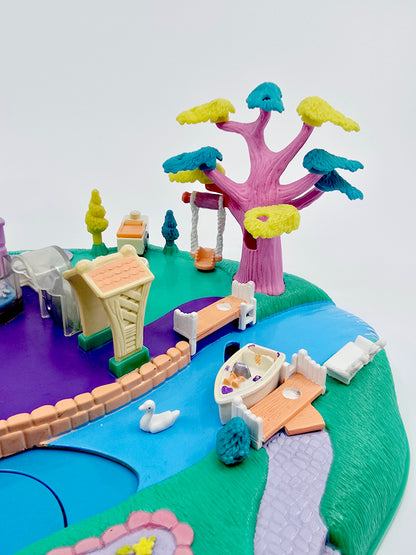 Polly Pocket - Magical Movin' Pollyville