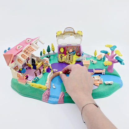 Polly Pocket - Magical Movin' Pollyville