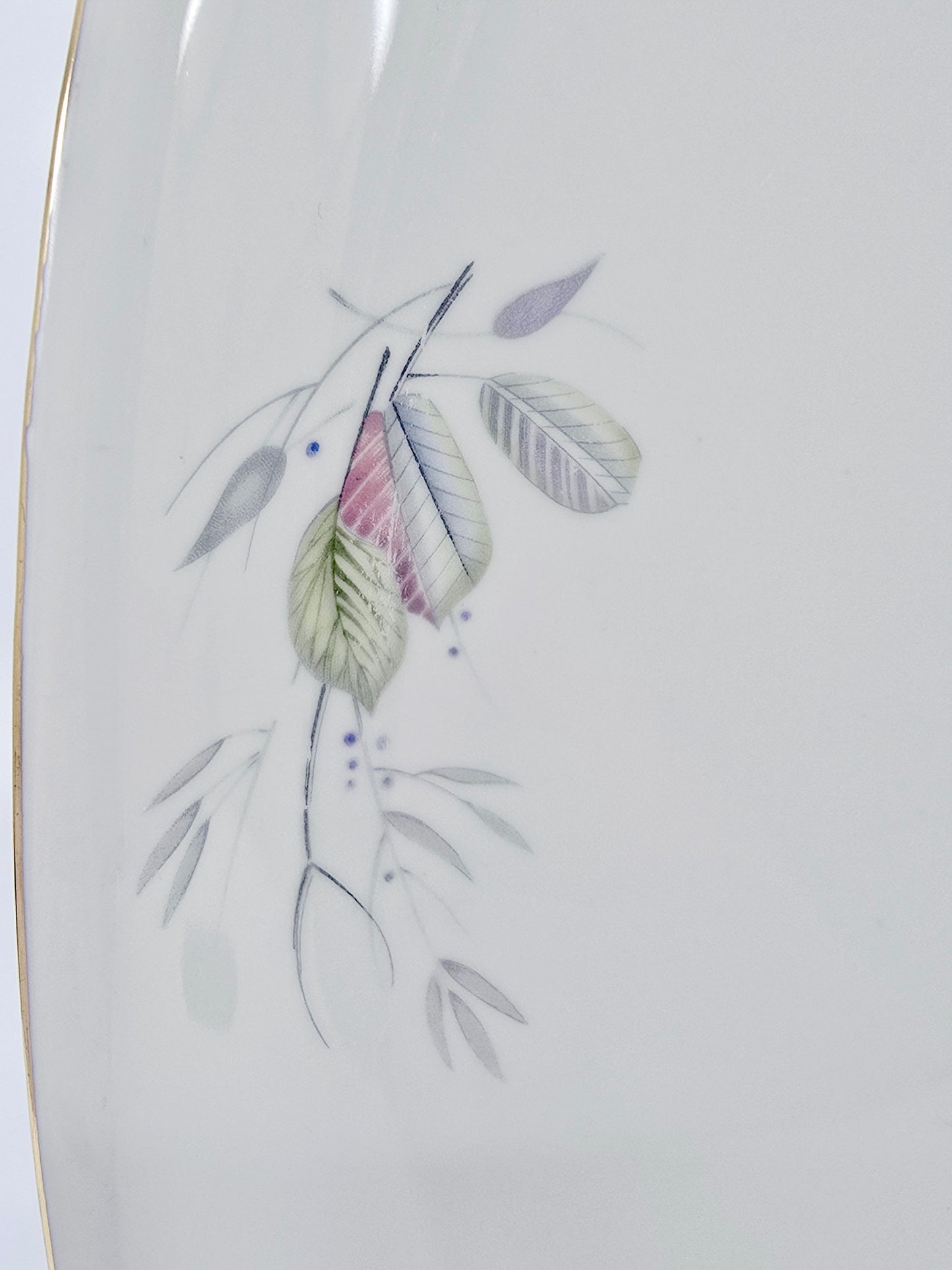 Plat ovale en porcelaine – Winterling, Bavière