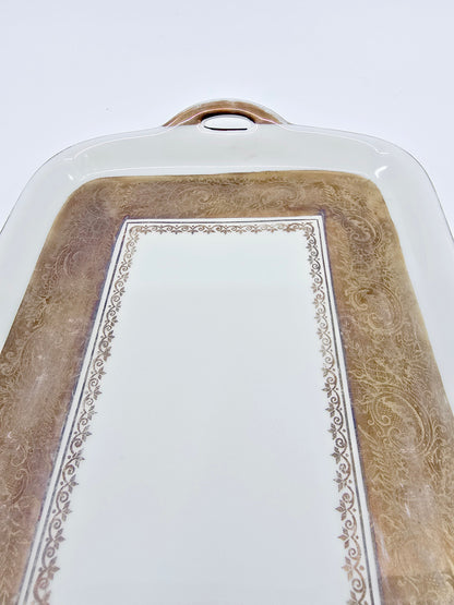 Plat à cake ancien en porcelaine