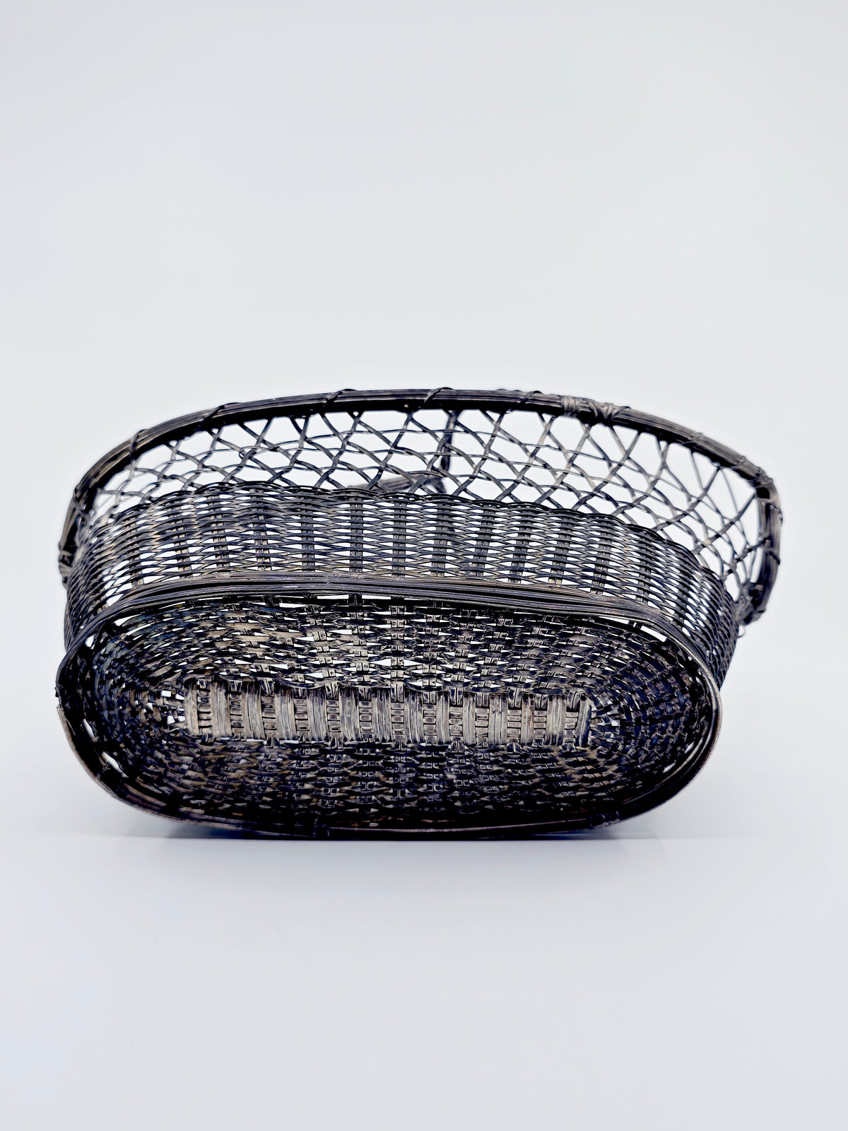 Porte-bouteille panier en métal tressé
