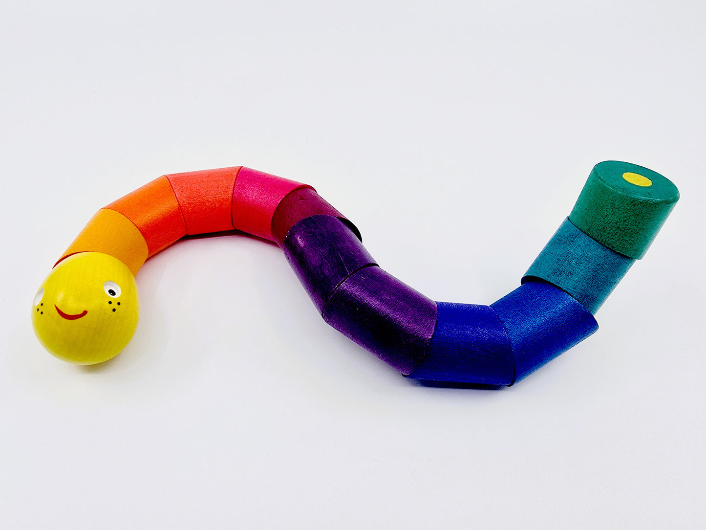 Chenille articulée en bois