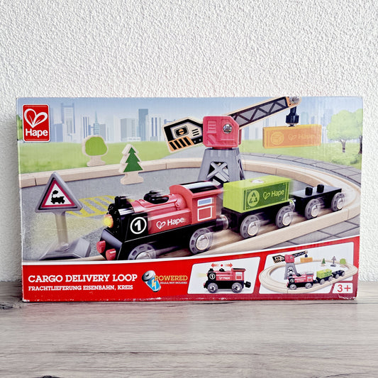 Circuit train en bois Hape – Livraison de marchandises