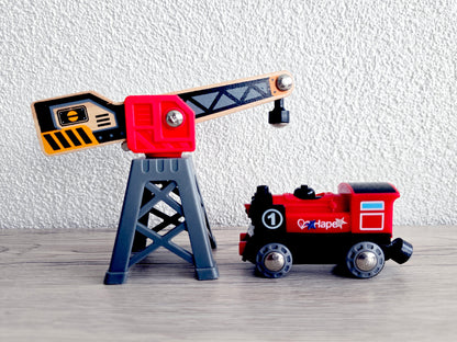 Circuit train en bois Hape – Livraison de marchandises