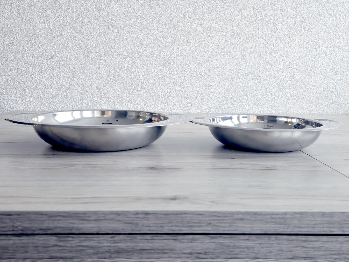 Duo de plats de service en inox