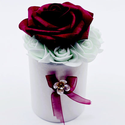 Roses en écrin – Régina