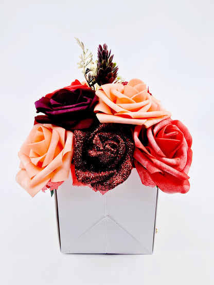 Boîte‑sac fleuri – Lysolia