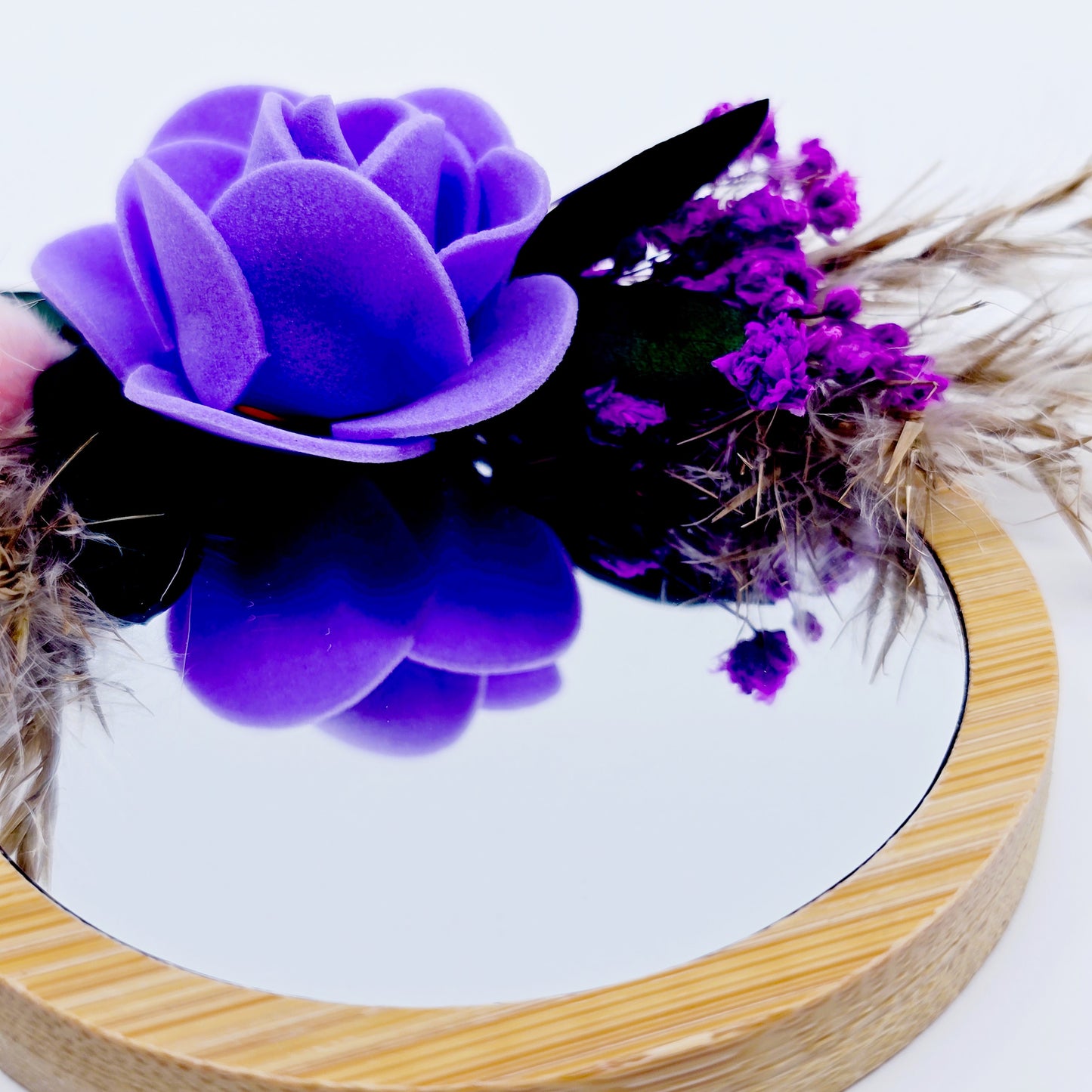 Miroir fleuri – Liliana