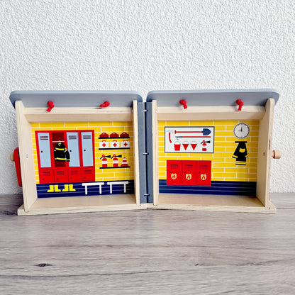 Caserne pliable en bois