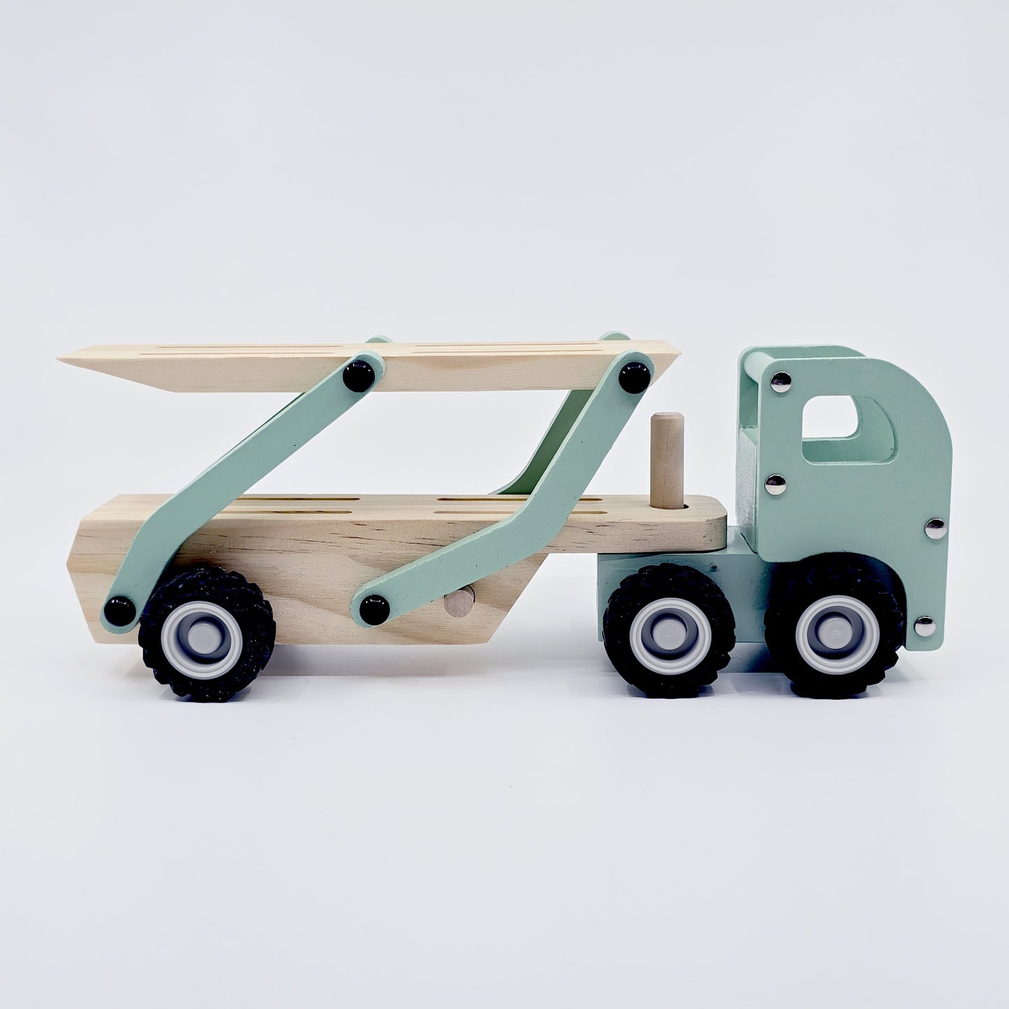 Camion transporteur en bois