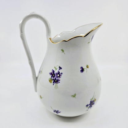 Service ancien en porcelaine fleurie – 41 pièces