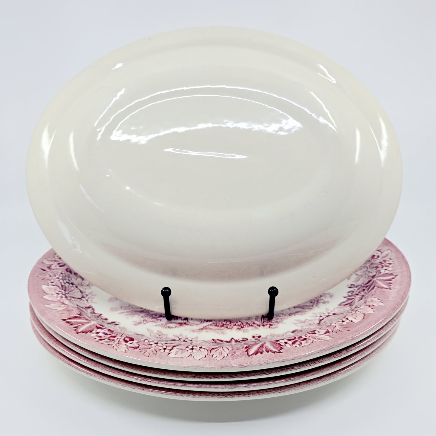 Grandes assiettes ovales en faïence anglaise rouge – Style "Old Britain Castles" (5 pièces)