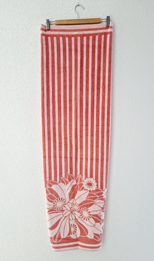 Linge rayé blanc & corail (130 X 60 cm)